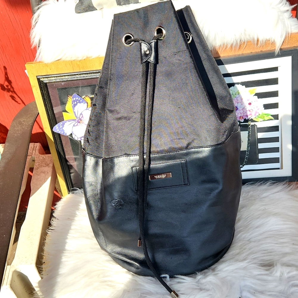VERSACE PARFUMS EXTRA LARGE DRAWSTRING DUFFLE ONE SHOULDER SLING BACKPACK EUC